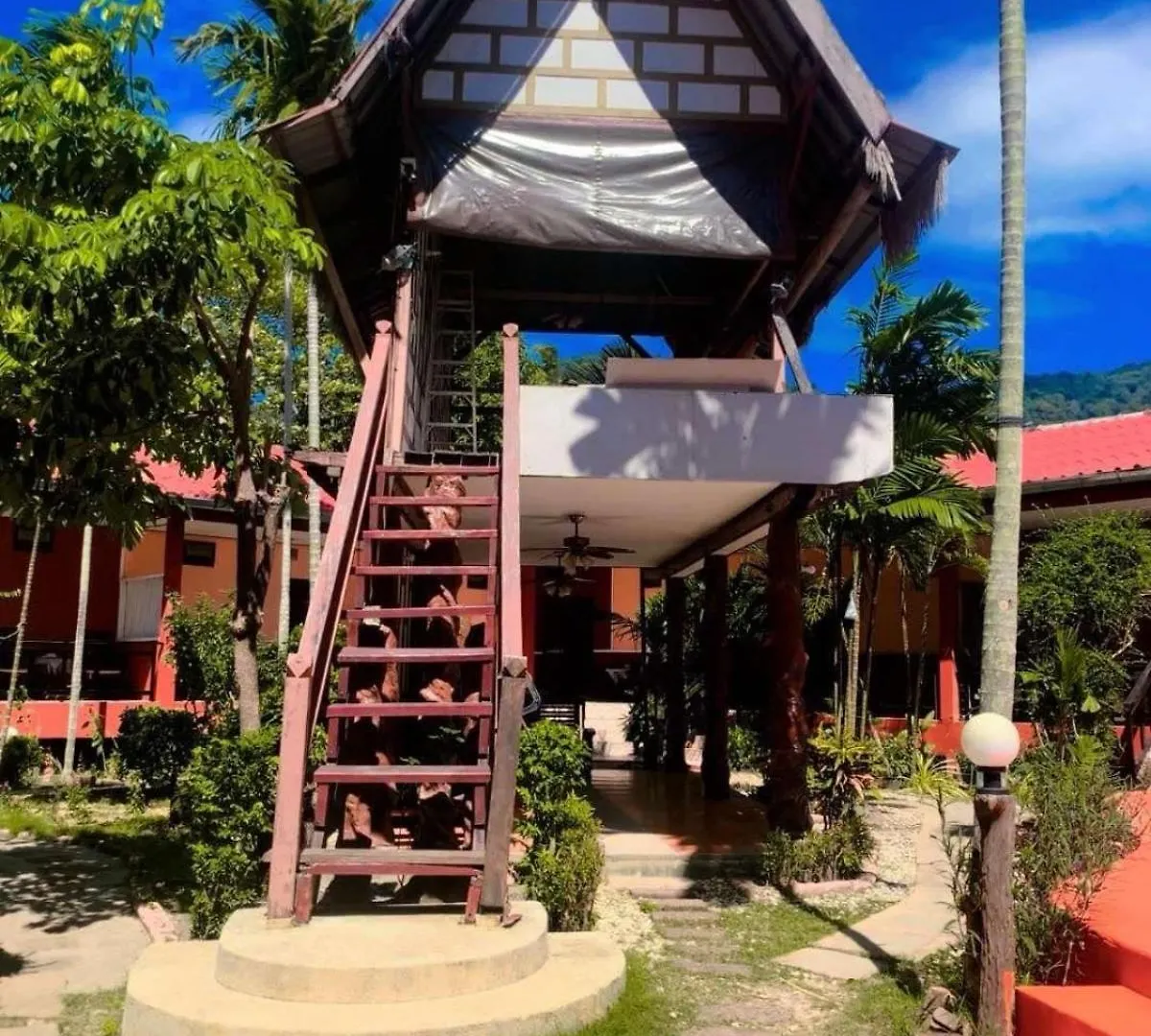 Nin Kantiang Bay Koh Lanta