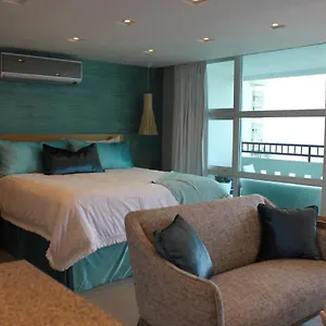 https://enchanted-17-jewel-beachfront-pool.greaterantilleshotels.net