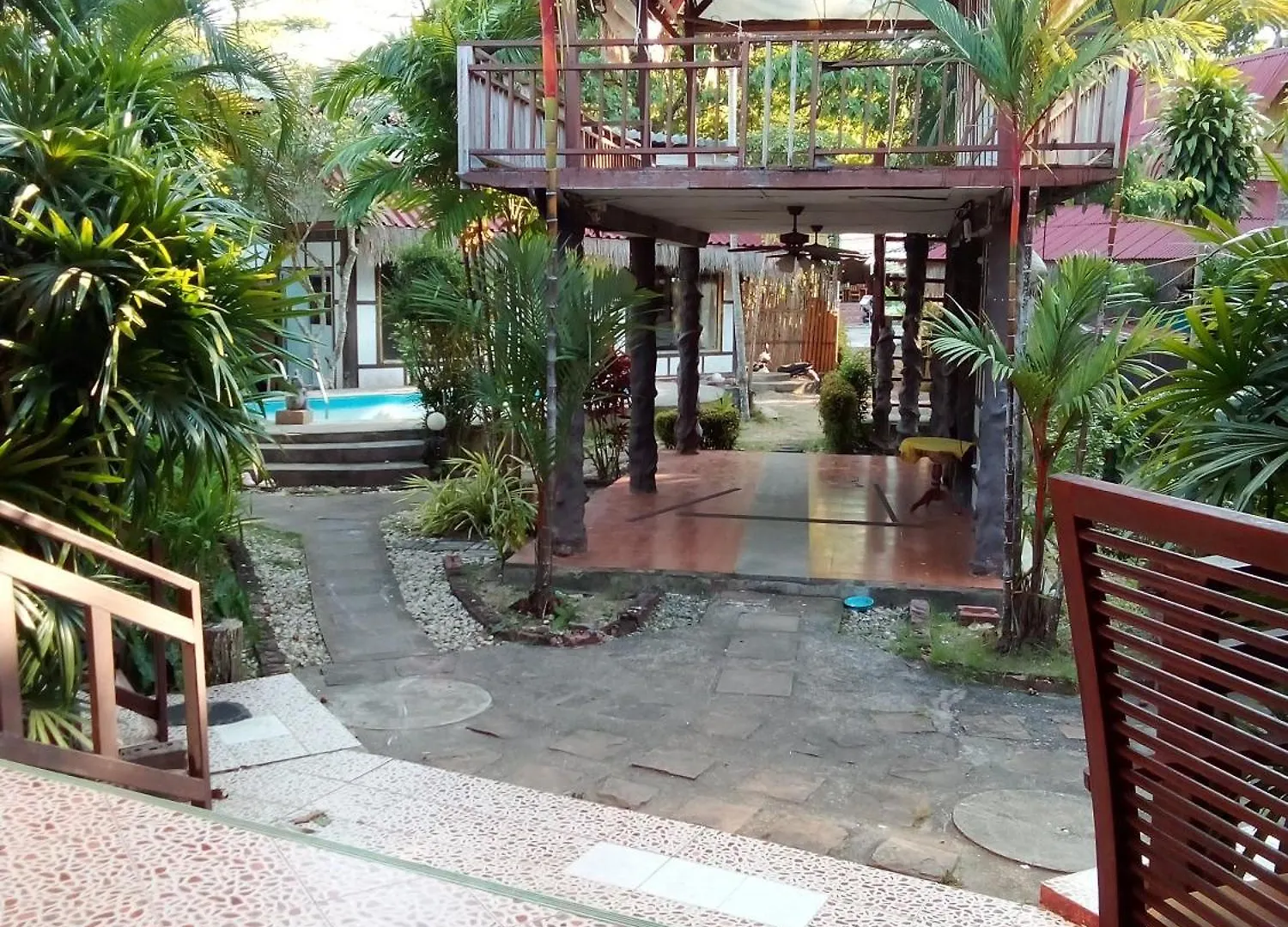 Nin Kantiang Bay Ko Lanta